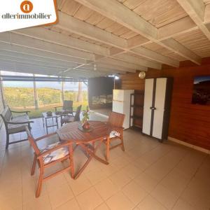 For rent Saint-gilles-les-hauts 2 rooms 50 m2 Reunion (97435) photo 2