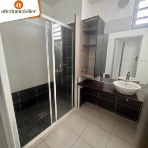 For rent Sainte-marie 3 rooms 65 m2 Reunion (97438) photo 3