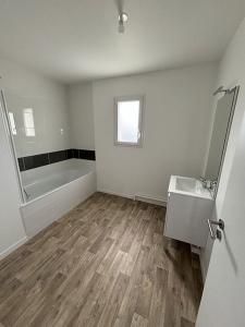For sale Blain 84 m2 Loire atlantique (44130) photo 3