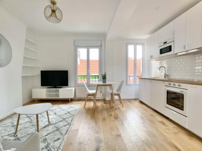 Louer Appartement 31 m2 Paris-15eme-arrondissement