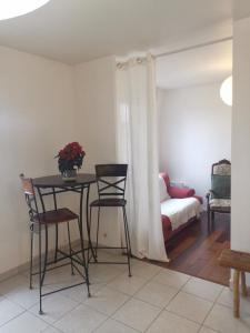 For rent Clayes-sous-bois 3 rooms 60 m2 Yvelines (78340) photo 4