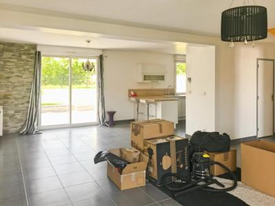 For sale Saint-lubin-des-joncherets 4 rooms 100 m2 Eure et loir (28350) photo 1