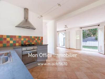 For sale Martigues 4 rooms 100 m2 Bouches du Rhone (13500) photo 2