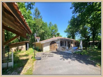 For sale Saint-aubin-de-medoc 6 rooms 147 m2 Gironde (33160) photo 0