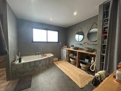 For sale Barbechat DIVATTE-SUR-LOIRE 5 rooms 150 m2 Loire atlantique (44450) photo 4