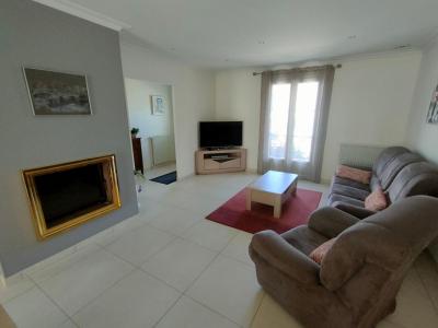 Acheter Maison 131 m2 Saint-aubin-des-ormeaux