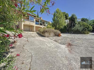 For sale Bormes-les-mimosas 4 rooms 125 m2 Var (83230) photo 2