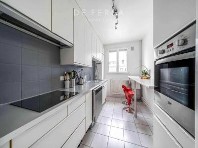 For sale Paris-15eme-arrondissement 5 rooms 150 m2 Paris (75015) photo 3