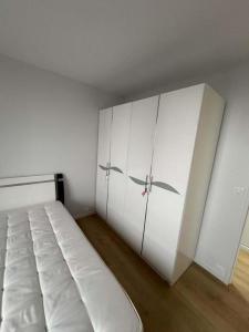 Louer Appartement Paris-19eme-arrondissement 1500 euros