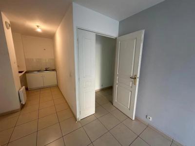 For sale Nice 3 rooms 56 m2 Alpes Maritimes (06200) photo 2