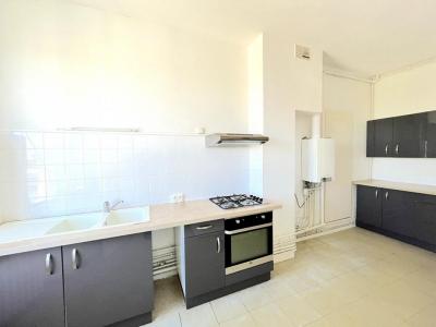 Louer Appartement Blaye 700 euros