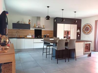 Acheter Appartement 122 m2 Plouay