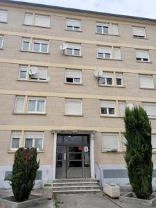 For rent Saint-julien-les-villas 3 rooms 65 m2 Aube (10800) photo 0