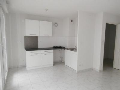 For rent Nantes 2 rooms 39 m2 Loire atlantique (44000) photo 3