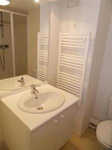 For rent Nantes 1 room 19 m2 Loire atlantique (44300) photo 2