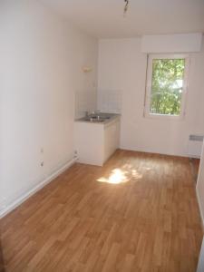 For rent Nantes 3 rooms 62 m2 Loire atlantique (44200) photo 3