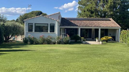 For sale Arles 7 rooms 156 m2 Bouches du Rhone (13200) photo 0