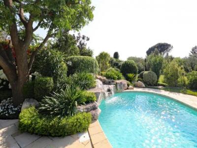 For sale Arles 7 rooms 156 m2 Bouches du Rhone (13200) photo 2