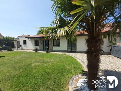 For sale Perray-en-yvelines 5 rooms 125 m2 Yvelines (78610) photo 0