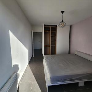 For rent Fare-les-oliviers 2 rooms 43 m2 Bouches du Rhone (13580) photo 3