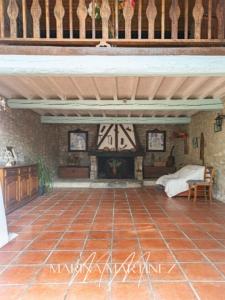 Acheter Maison 362 m2 Orsans