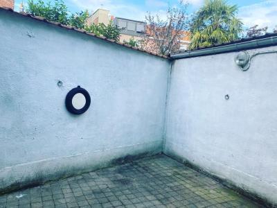For rent Madeleine 4 rooms 106 m2 Nord (59110) photo 4