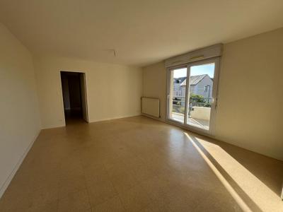 For sale Angers 3 rooms 74 m2 Maine et loire (49100) photo 4