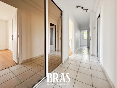 Acheter Appartement Reze 196100 euros