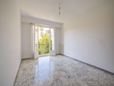For sale Nice 2 rooms 50 m2 Alpes Maritimes (06000) photo 4