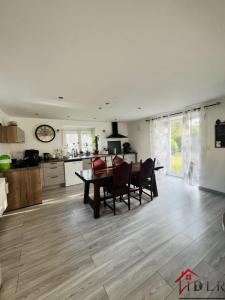 For sale Faymont 6 rooms 130 m2 Haute saone (70200) photo 1