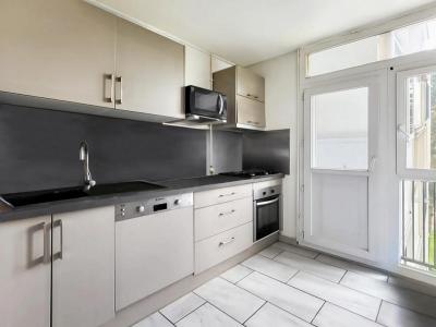 For sale Ris-orangis 5 rooms 86 m2 Essonne (91130) photo 3