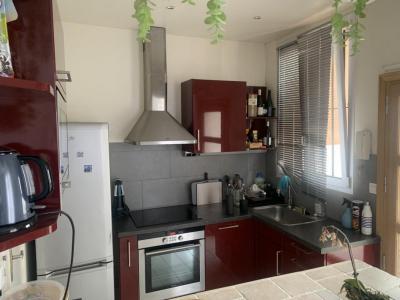 For rent Chatillon 2 rooms 33 m2 Hauts de Seine (92320) photo 2