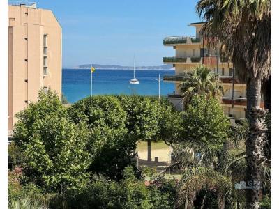 For sale Lavandou 4 rooms 87 m2 Var (83980) photo 0