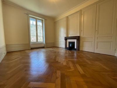 Louer Appartement 99 m2 Lyon-9eme-arrondissement