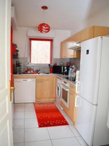 For rent Cagnes-sur-mer 2 rooms 48 m2 Alpes Maritimes (06800) photo 2