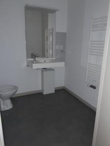 Louer Appartement Hauteville-lompnes 343 euros