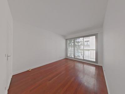 For rent Paris-15eme-arrondissement 3 rooms 80 m2 Paris (75015) photo 2