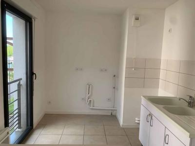 For rent Sens 4 rooms 89 m2 Yonne (89100) photo 2