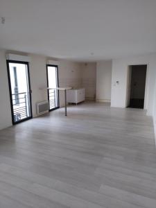For rent Sens 3 rooms 81 m2 Yonne (89100) photo 0