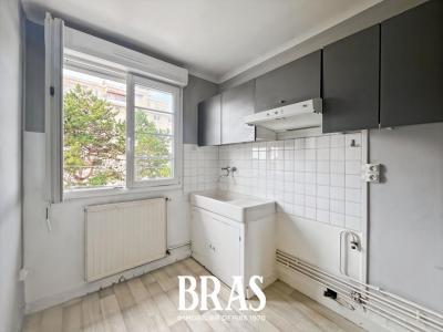 For sale Nantes 2 rooms 36 m2 Loire atlantique (44000) photo 3