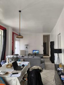 For sale 2 PLACE JEAN ROBERT 3 rooms 90 m2 Gard (30900) photo 3