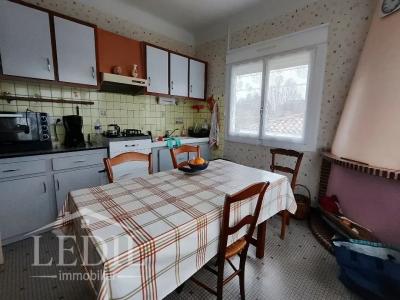 For sale Agen 3 rooms 82 m2 Lot et garonne (47000) photo 2
