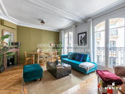 Annonce Location 2 pices Appartement Paris-18eme-arrondissement 75