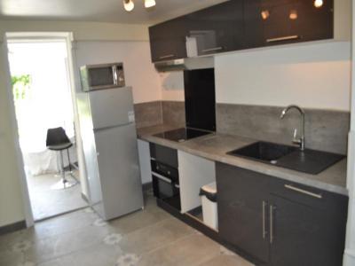 For rent Bordeaux 1 room 80 m2 Gironde (33100) photo 0