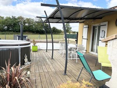 For sale Sury-le-comtal 4 rooms 105 m2 Loire (42450) photo 0