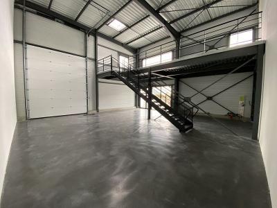 Acheter Local commercial 139 m2 Marclopt