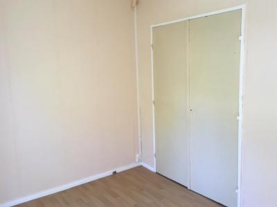 Louer Appartement Grand-charmont 396 euros