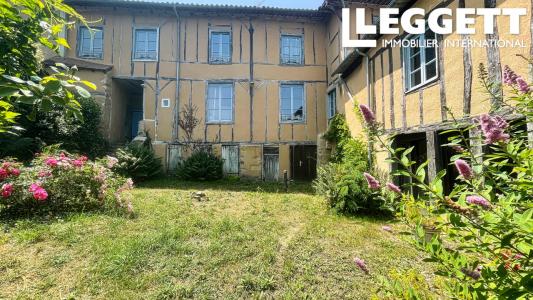 For sale Confolens 8 rooms 260 m2 Charente (16500) photo 0