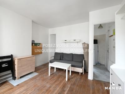 Louer Appartement Paris-18eme-arrondissement 840 euros