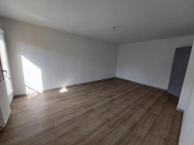 Acheter Appartement Isle-sur-la-sorgue 82000 euros
